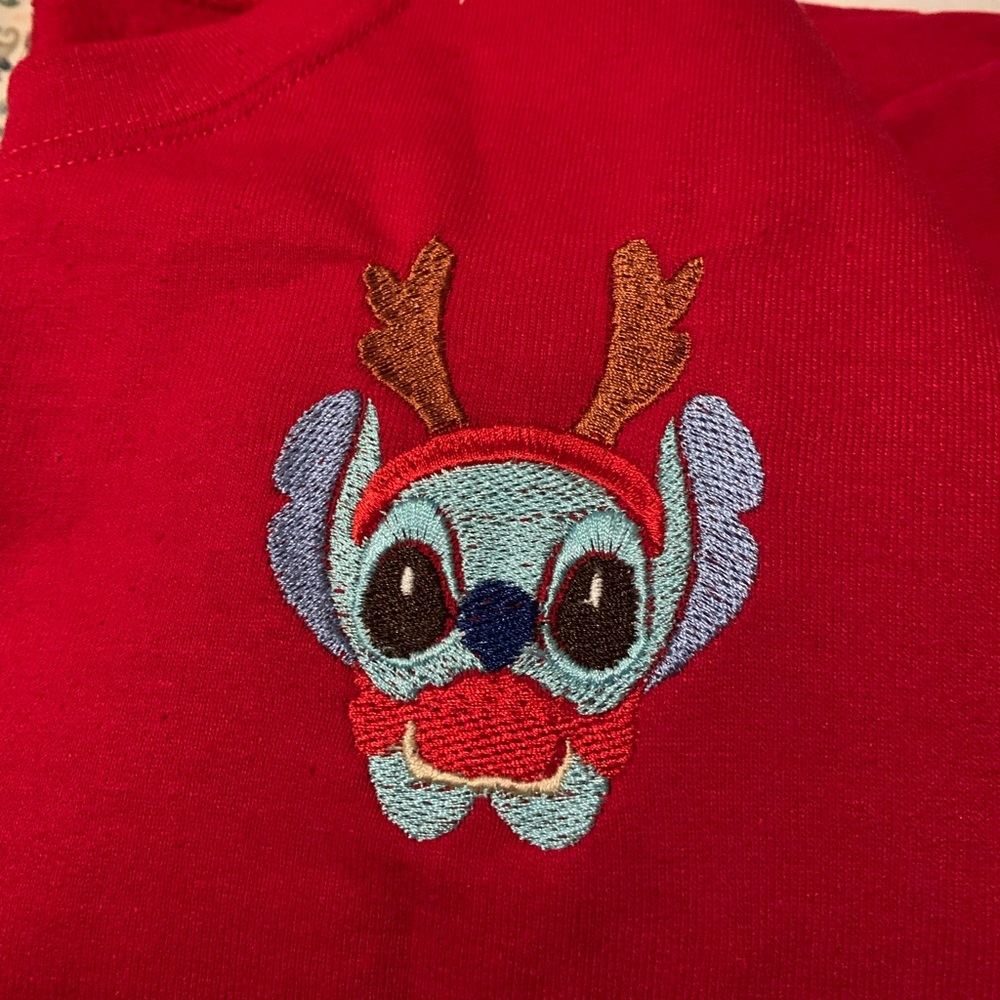 HANDMADE CREWNECKS ⭐️🎄 - Picture 2 of 4